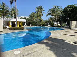 Acapulco Diamante Home