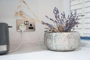 Stunning 2-bed Ground Floor Flat in Birmingham