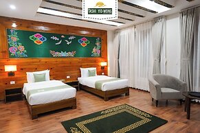 Tashi Yid Wong Grand