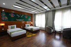 Tashi Yid Wong Grand