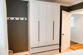 Dt Hot Tub Sauna Huge Yard