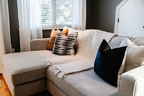 Dt Hot Tub Sauna Huge Yard