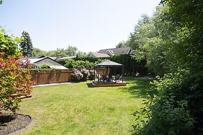 Dt Hot Tub Sauna Huge Yard