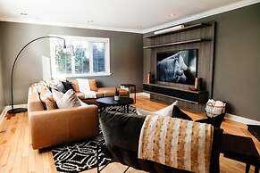 Dt Hot Tub Sauna Huge Yard