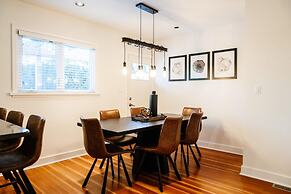 Dt Hot Tub Sauna Huge Yard