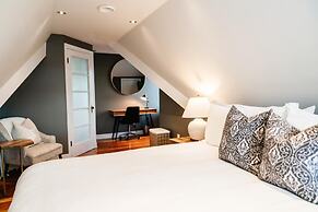 Dt Hot Tub Sauna Huge Yard