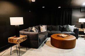 Dt Hot Tub Sauna Huge Yard