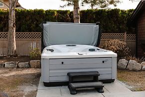 Private Luxury Oasis w Pool HT Parking