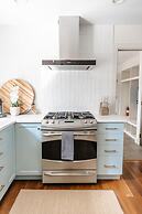 Private Luxury Oasis w Pool HT Parking