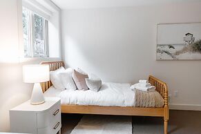 Private Luxury Oasis w Pool HT Parking