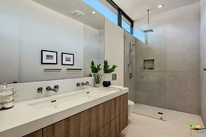 Luxurious Rancho Mirage Estate w Pool Spa