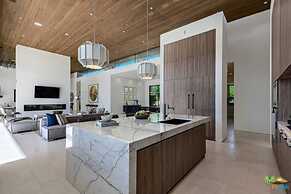 Luxurious Rancho Mirage Estate w Pool Spa