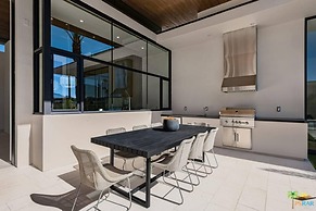 Luxurious Rancho Mirage Estate w Pool Spa
