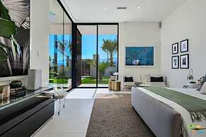 Luxurious Rancho Mirage Estate w Pool Spa
