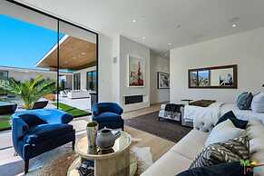 Luxurious Rancho Mirage Estate w Pool Spa