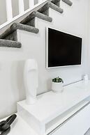 The Oxen - Dt Home w Putting Green and Tons of Parking