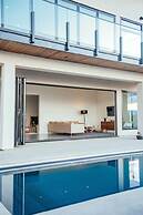 Salt w Pool Sauna Lake View Upper Mission Lux