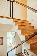 Salt w Pool Sauna Lake View Upper Mission Lux