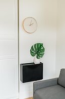 Salt w Pool Sauna Lake View Upper Mission Lux