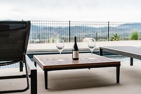 Salt w Pool Sauna Lake View Upper Mission Lux