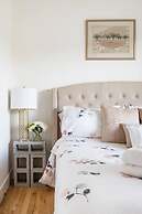 Gorgeous Bungalow With a Backyard Deck