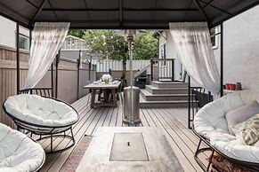 Gorgeous Bungalow With a Backyard Deck