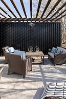 DT 3-lvl Townhouse w Rooftop Patio