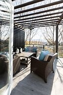 DT 3-lvl Townhouse w Rooftop Patio