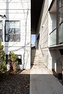 DT 3-lvl Townhouse w Rooftop Patio