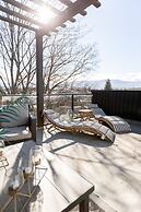 DT 3-lvl Townhouse w Rooftop Patio