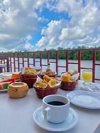 Hotel Beira Rio Preguiças