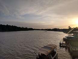 Hotel Beira Rio Preguiças