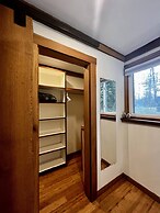 4BDR Long Lake Peninsula Home 7967