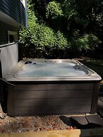 4BDR Long Lake Peninsula Home 7967