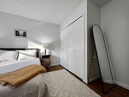 4BDR Long Lake Peninsula Home 7967