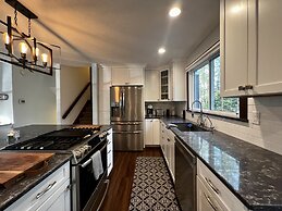 4BDR Long Lake Peninsula Home 7967