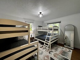 4BDR Long Lake Peninsula Home 7967