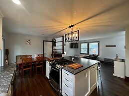 4BDR Long Lake Peninsula Home 7967