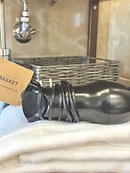 Voulis Best Globle Home