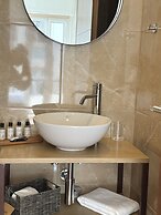 Voulis Best Globle Home