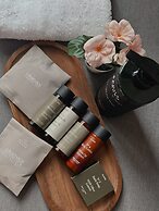 Voulis Best Globle Home