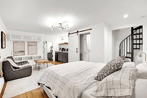 Dos Palos by Avantstay Mod Hollywood Sanctuary