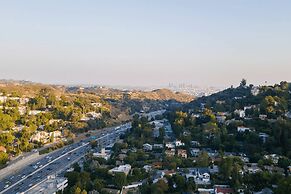 Dos Palos by Avantstay Mod Hollywood Sanctuary