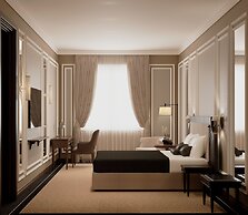 GoldenEye Hotel & Casino