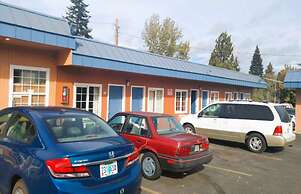 Royal Gateway Motel By OYO