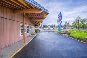 Royal Gateway Motel By OYO