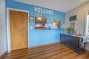 Royal Gateway Motel By OYO