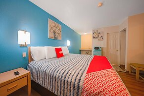 Royal Gateway Motel By OYO