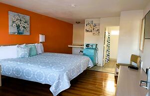 Royal Gateway Motel By OYO