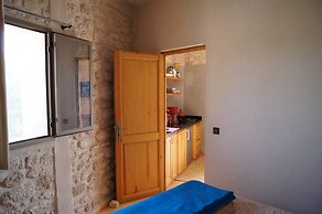 Little Beach Cottage